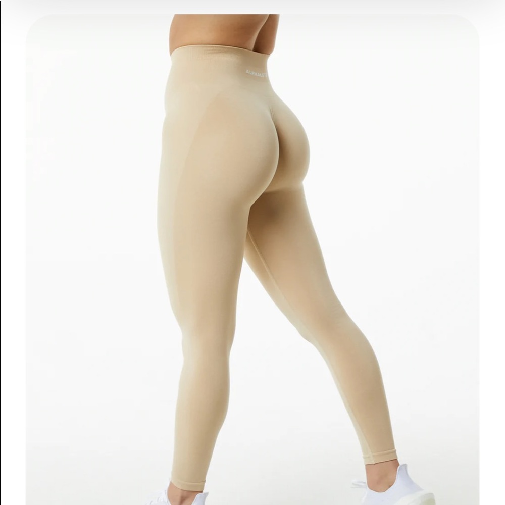 Alphalete leggings
